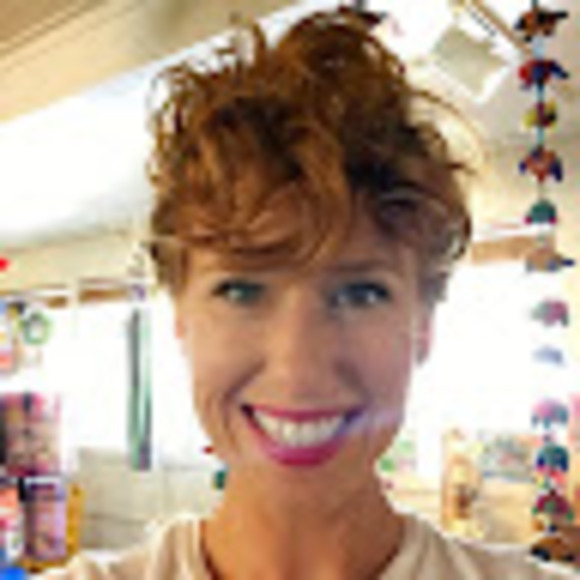 Meet your Posher, Shelby - Picture 1 of 1